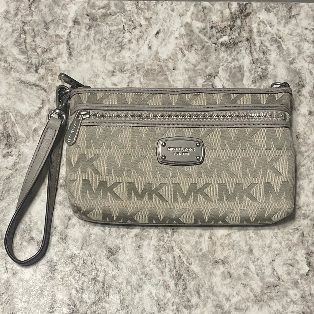Michael Kors Silver/Gray Wristlet